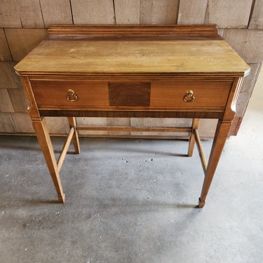 Small Antique Desk 31.875" x 31.875" x 17.875"