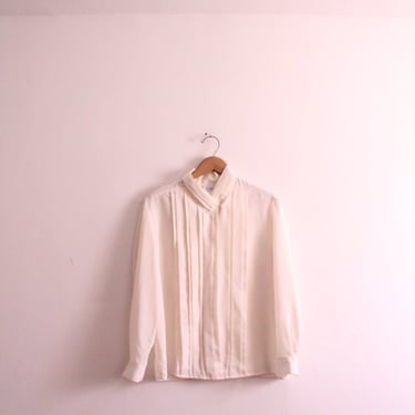 White Pleated 80s Lady Blouse 