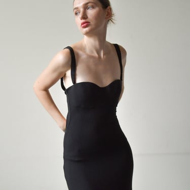 3219d / black open back dress 