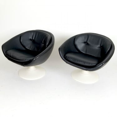 Rare Pair of Swedish Lounge Chairs