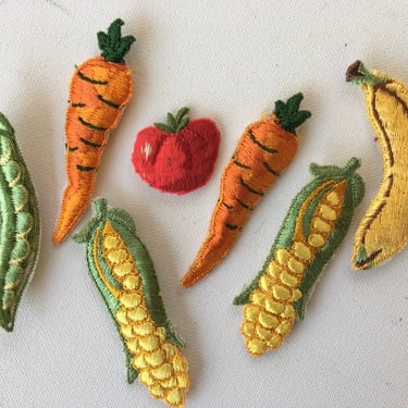 Vintage Puffy Veggie Patches, Lot Of Sew On Appliques For Vegetable Lovers, Sewing Embellishments 