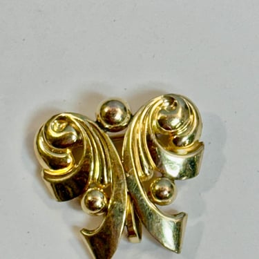 Art Deco Gold Brooch Circa Late 1930s Marked Carl Art Co. 12K Yellow Gold G.F. Gift for Her Birthday Gift Mother's Day Gift Mint Condition 