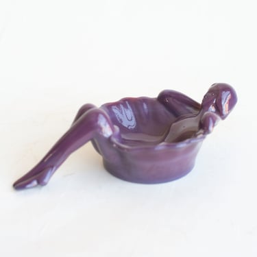 Eggplant Bathing Beauty Dish