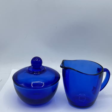 Vintage Anchor Hocking Creamer and Sugar Bowl with Lid Set Cobalt Blue Glass 
