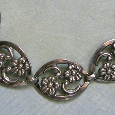 Vintage Sterling Floral Bracelet, 1940's Sterling  Bracelet, Vintage Sterling Bracelet, Sterling Floral Bracelet (#4494) 