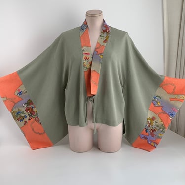 Vintage Japanese Kimono - Cropped Jacket Length with Ties - Sage Green Crepe with Tangerine Asian Accents - Size Medium to Large 
