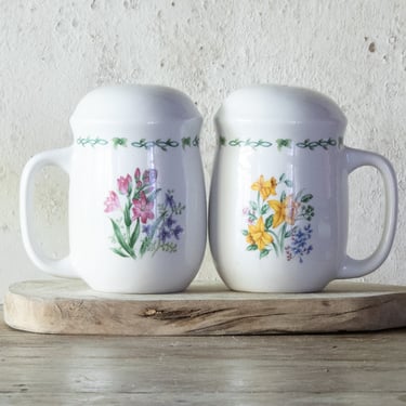 Vintage Floral Salt and Pepper Shakers with Handle, Farmhouse Kitchen Decor 