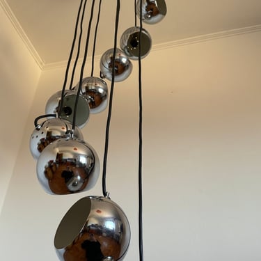 Mid Century Modern Chrome Cascade Chandelier / Meblo Guzzini / Space Age Design / Vintage Pendant Light / Atomic Style / Italy / 1970s 