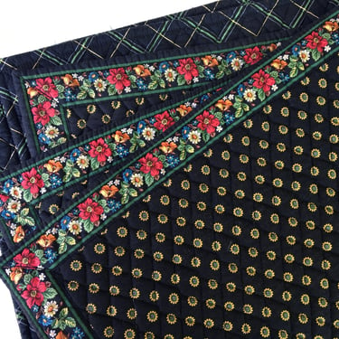Vera Bradley Placemats, Reversible Black With Floral Green Plaid, Set Of 5, Holiday Place Mats, Christmas 