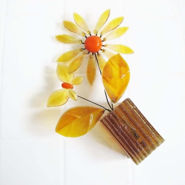 Vintage 60s Yellow Flower Sun Catcher Glitter Lucite - 1960s Floral Sculpture Figurine - Quirky Home Decor - Window Sill 
