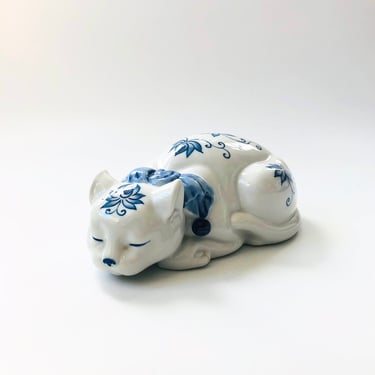 Blue and White Ceramic Cat by Andrea by Sadek 