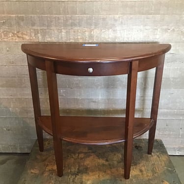 Half Moon Side Table (Tacoma)