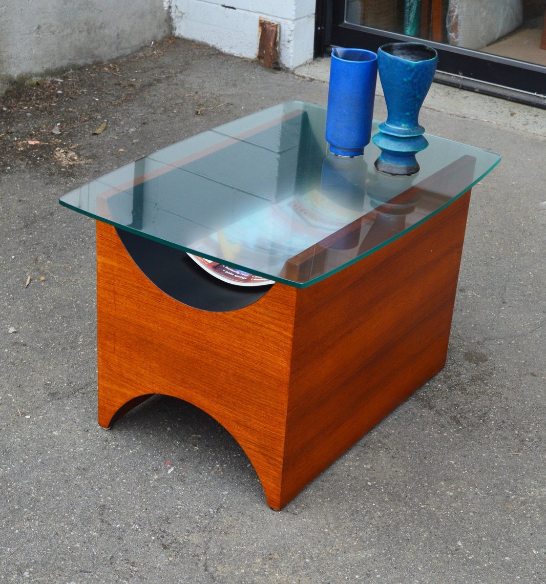 Teak Martini Hourglass Side Table w/ Black Laminate Shelf & Glass Mid