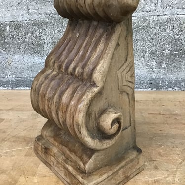 Rustic Teak Display Corbel (Seattle)