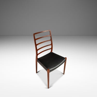 Danish Modern Møller Model No. 82 Ladderback Side Chair in Teak & Leather for J.L. Møllers Møbelfabrik, Denmark, c. 1960s 