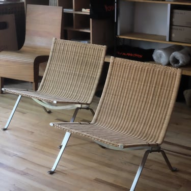 PK22 Chairs by Poul Kjærholm for Fritz Hansen