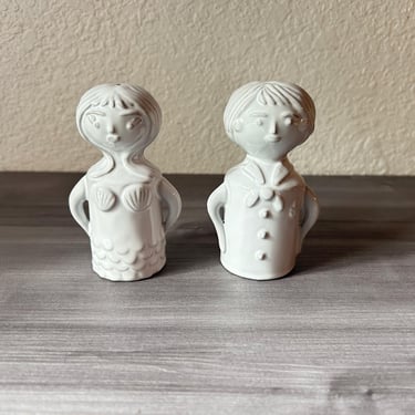 Jonathan Adler 'Sailor & Siren' Salt and Pepper Shaker Set ~ Glazed White Stoneware Pottery Handmade Figurines ~ Nautical Beach House Décor 