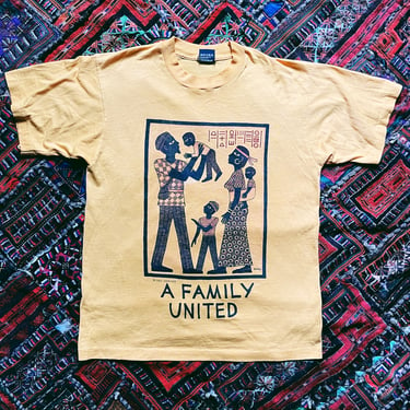 Vintage “A Family United” T-Shirt (1990’s)