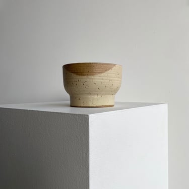 handmade stoneware bowl / ceramic dish 