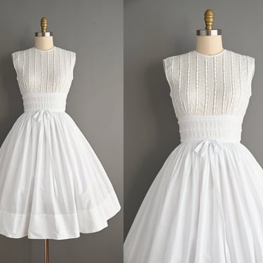 vintage 1950s R&K White Cotton Full Skirt Dress - Size Small 