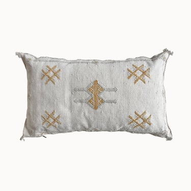 Sabra Cactus Silk Pillow | Lumbar