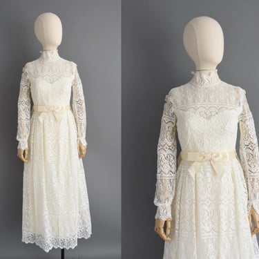 1970s vintage dress | Bianchi Long Sleeve Lace Wedding Dress  | XS Small | 70s dress 