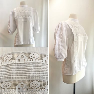 Vintage 70s 80s Prairie Blouse / NOVELTY TREE + HOUSE Lace Eyelet Detail /  Puff Sleeves w/ Lace + Pintuck Detail / Buttons Up Back 