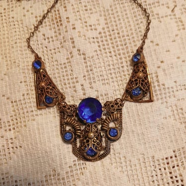 Antique Sapphire Cobalt Blue Faceted Czech Art Nouveau Brass Necklace, Circa 1910’S 