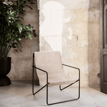 Desert Lounge Chair - Black Frame