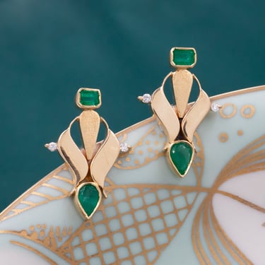 18 Karat Emerald and Diamond Earrings