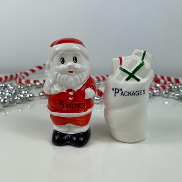 Vintage 1950s Santa Claus with Packages Salt & Pepper shakers Japan, Santa Toy Basket, Novelty Salt and Pepper Shakers, Old Christmas Shaker 