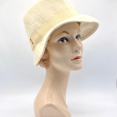 Vintage 1960s Ivory Bucket Hat, 60s Long-Nap Cream Merrimac Fur Velour, Medium 