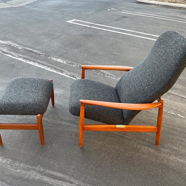 Folke Ohlsson lounge chair and ottoman