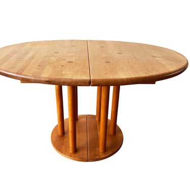 Round 80s Post Modern Tobia and Afra Scarpa Style Brutalist MCM Beech Extendable Dining Table w/ leaf 
