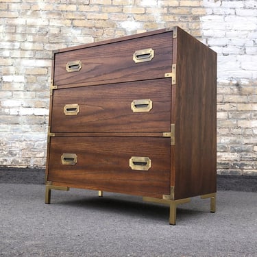 Hickory Furniture 3-drawer Chest 
