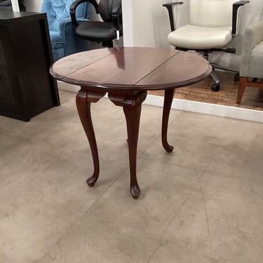 Drop Leaf Accent Table