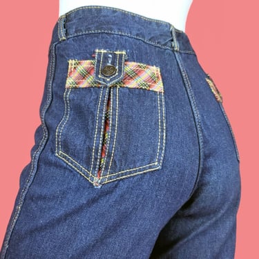1970s Faded Glory jeans with plaid pockets. Straight leg & high rise. Late 70s. (28 X 31) 