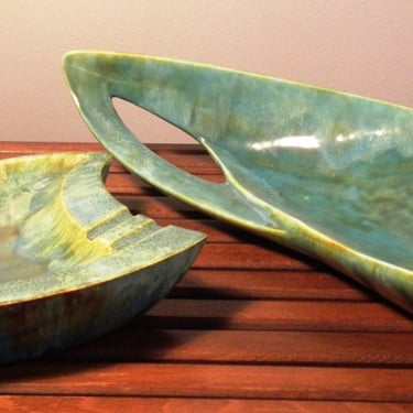 Matching Vintage Art Pottery Oversized Dish and Ashtray 