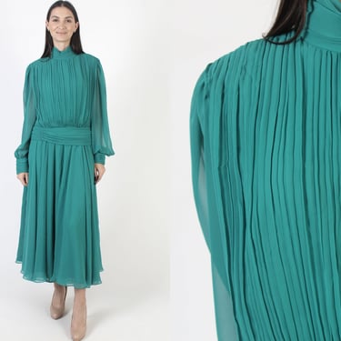 Plus Size Miss Elliette Green Chiffon Dress Long Accordion Pleated Thin Skirt Lined Party Gown Puff Sleeve Maxi Dress With Belt 