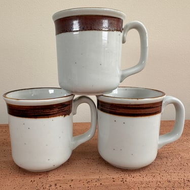Lauffer Clove (3) Stoneware Mugs | Brown Stripe | Japan 