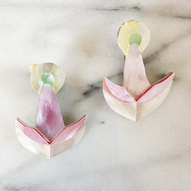Vintage 1980s Seashell Clip-on Earrings 