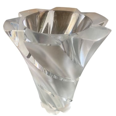 Lalique &quot;Narcisse&quot; Swirl Glass Vase, Signed. France, 1970's.