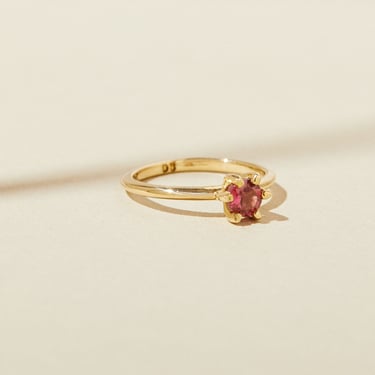 Garnet Birthstone Ring, January Birthstone Jewelry, Stacking Birthstone Ring, Dainty Minimalist Solitaire Ring, Handmade Jewelry for Her 