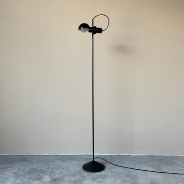 Postmodern Italian Black Metal Adjustable Floor Lamp by Tronconi 