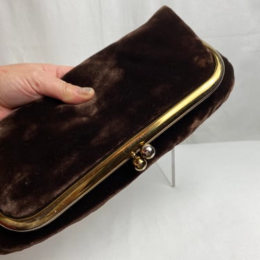 40’s 50’s clutch purse~luscious chocolate brown velvet curved gold tone frame silky soft yummy velvety 