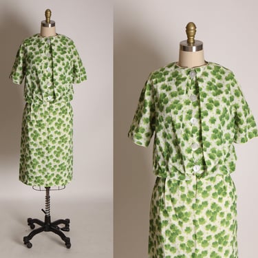 Late 1950s Early 1960s Green and White Floral Flower Clover Short Sleeve Box Style Shirt Blouse with Matching Pencil Skirt -XS 