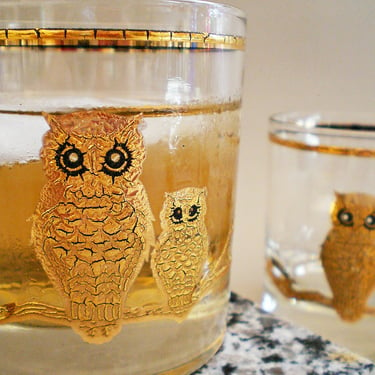 Sets of 2 Culver Owl glasses. Lowball tumblers sized for fancy cocktails and whiskey on the rocks.  Fun collectible gold owl MCM barware, 