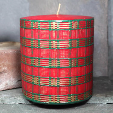 Vintage Christmas Plaid Candle | Vintage Plaid Pillar Candle for the Holidays circa 1980s | Bixley Shop 