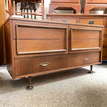 Free and Insured Shippig Within US - Vintage Mid Century Modern Dresser Cabinet Storage Drawers 