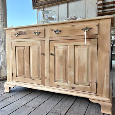 Scrubbed Wood Server